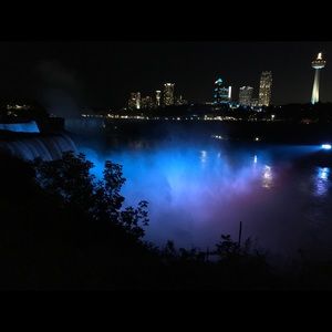 Meet your Posher, Eve